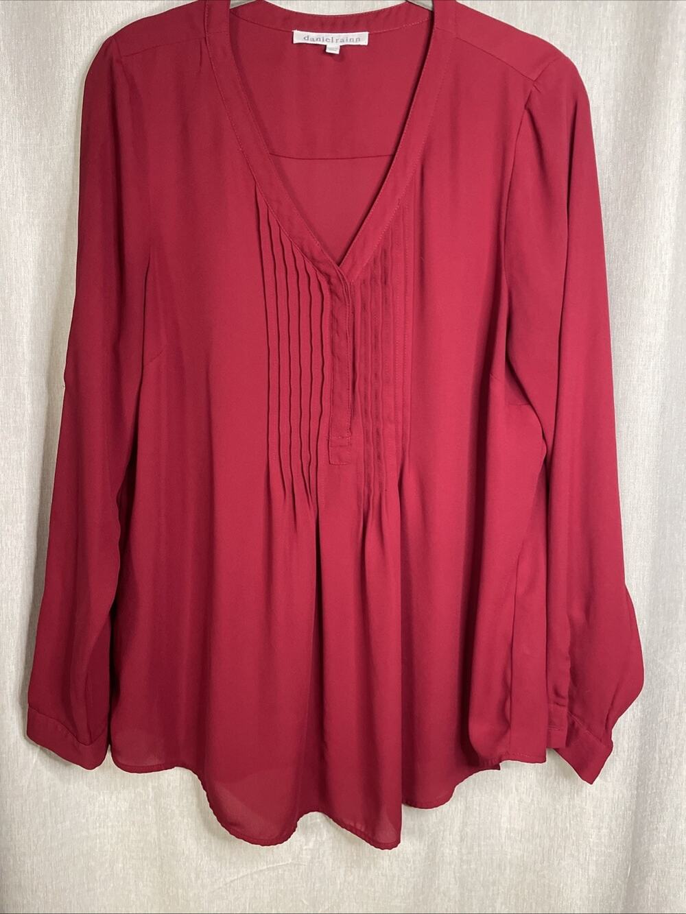 DANIEL RAINN Blouse - ROLL TAB LONG SLEEVE RED V-NECK - Size M *Valentine’s Day*